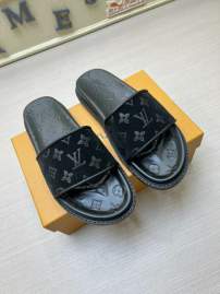Picture of Louis Vuitton Slippers _SKULVsz38-46jyh0715781